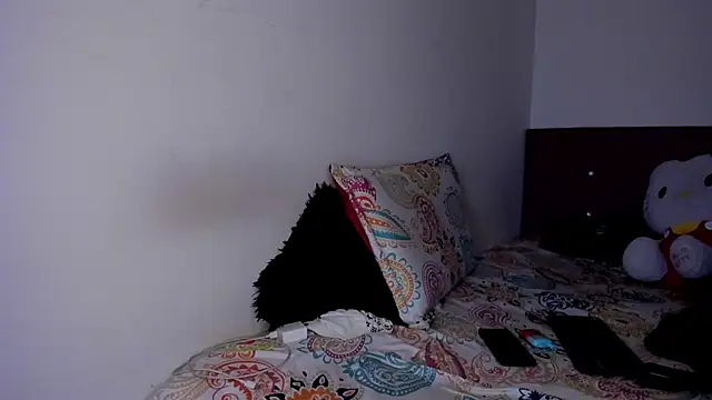 HeellBoy  online show from 02-12-26, 09:31