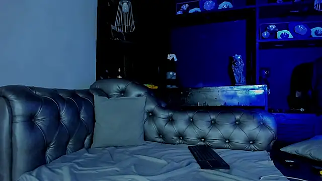 HeellBoy  online show from 12-02-25, 02:34