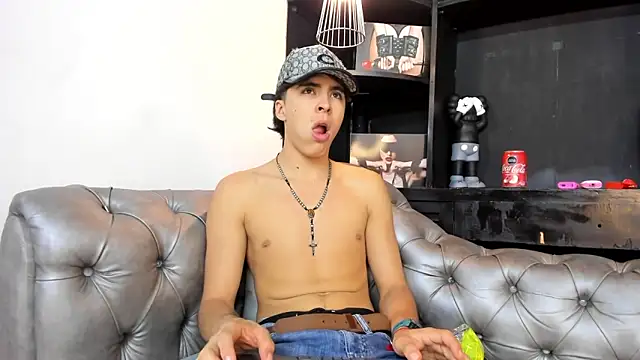 HeellBoy  online show from 11-18-25, 12:19