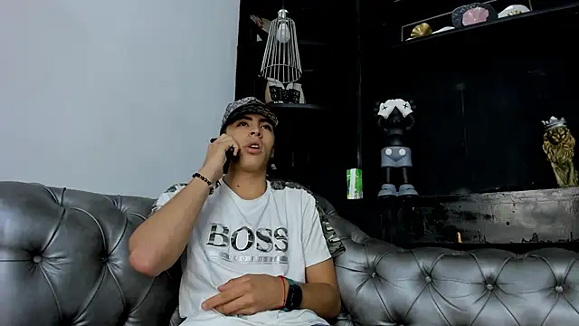 HeellBoy  online show from 11-28-25, 03:17