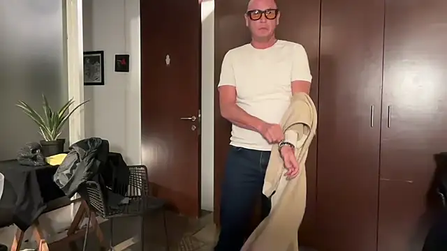 alanan881 online show from 11-27-25, 01:28