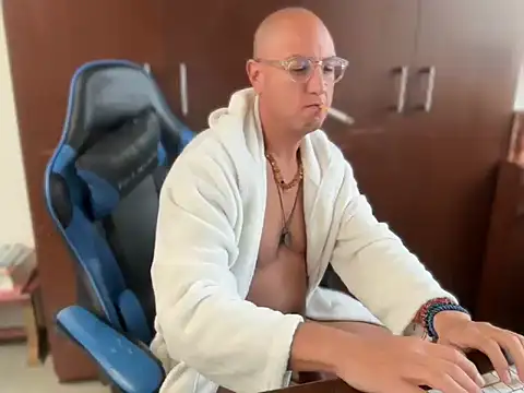 alanan881 online show from 03-08-25, 09:40