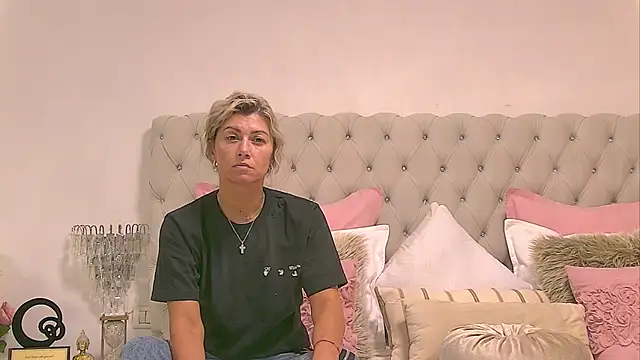 IvyDumont online show from 03-22-25, 07:20