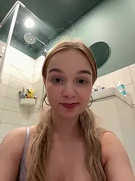 Baby Tiny online show from 01-03-25, 08:32