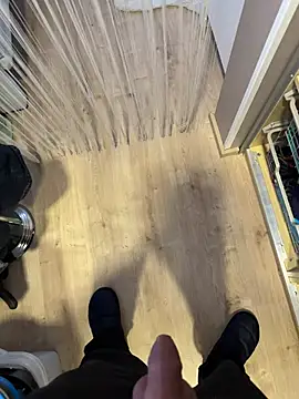 Snapshot of rundum40 chatting on 12-25-24, 10:39 rundum40 online show from 12-25-24, 10:39