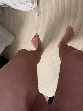 Snapshot of rundum40 chatting on 01-04-25, 06:51 rundum40 online show from 01-04-25, 06:51