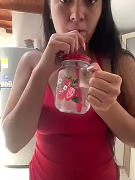 Snapshot of karla_nill chatting on 01-21-25, 05:30 karla nill online show from 01-21-25, 05:30