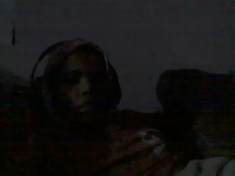 Snapshot of snacks0908 chatting on 01-12-25, 07:10 snacks0908 online show from 01-12-25, 07:10
