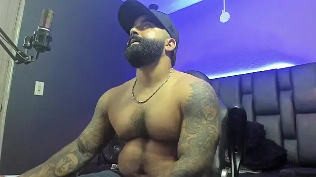 Snapshot of Lyon_vach chatting on 03-02-26, 04:13 Lyon vach online show from 03-02-26, 04:13