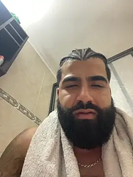 Snapshot of Lyon_vach chatting on 12-03-25, 08:08 Lyon vach online show from 12-03-25, 08:08