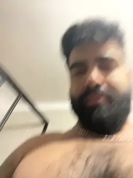 Snapshot of Lyon_vach chatting on 12-18-25, 09:29 Lyon vach online show from 12-18-25, 09:29