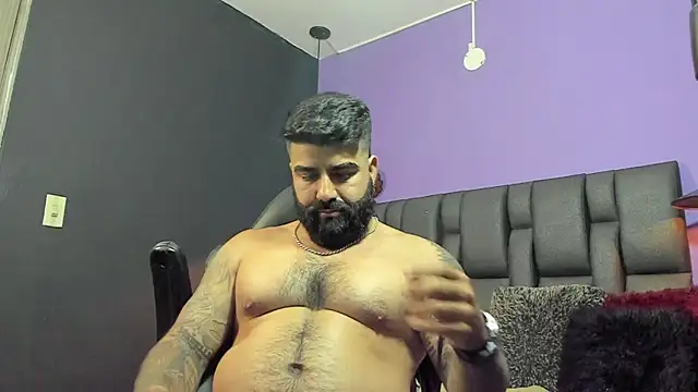 Snapshot of Lyon_vach chatting on 02-07-26, 10:18 Lyon vach online show from 02-07-26, 10:18