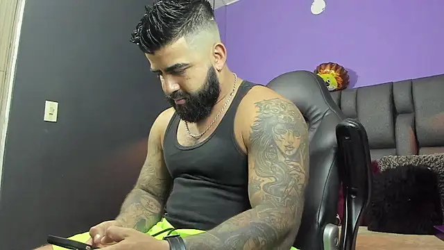 Snapshot of Lyon_vach chatting on 01-07-26, 11:54 Lyon vach online show from 01-07-26, 11:54