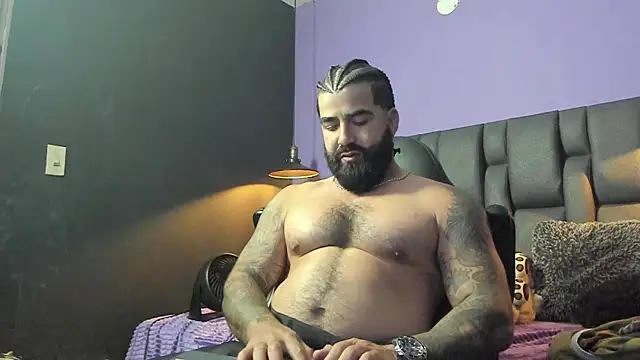 Snapshot of Lyon_vach chatting on 12-03-25, 01:50 Lyon vach online show from 12-03-25, 01:50