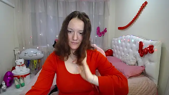 Snapshot of BarbaraStily chatting on 02-27-25, 11:28 BarbaraStily online show from 02-27-25, 11:28