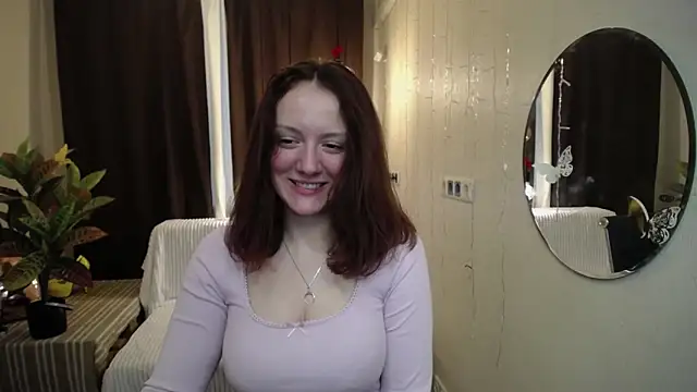 Snapshot of BarbaraStily chatting on 03-02-25, 02:47 BarbaraStily online show from 03-02-25, 02:47
