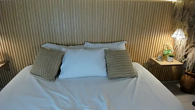 ArticaBelle online show from 03-01-26, 04:56