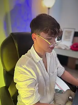 PRINCE STEV online show from 03-12-26, 04:55