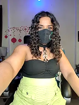 Snapshot of Black-Pearll chatting on 04-20-26, 04:15 Black-Pearll online show from 04-20-26, 04:15