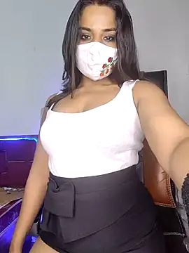 Snapshot of Black-Pearll chatting on 03-14-25, 07:55 Black-Pearll online show from 03-14-25, 07:55