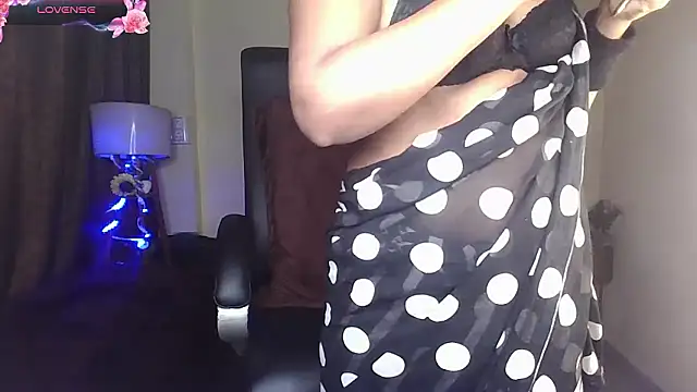 Black-Pearll online show from 01-12-26, 03:35