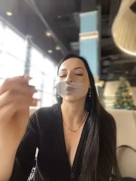 Roxana-Sexy online show from 12-10-24, 06:44