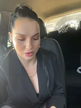 Snapshot of Roxana-Sexy chatting on 01-10-26, 05:14 Roxana-Sexy online show from 01-10-26, 05:14