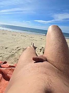 pierre92000a online show from 04-10-26, 02:57