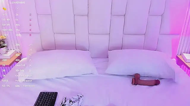 NanaOsaky online show from 03-28-26, 12:06