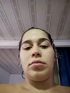 Snapshot of LaurenWelly_ chatting on 04-30-26, 10:47 LaurenWelly online show from 04-30-26, 10:47