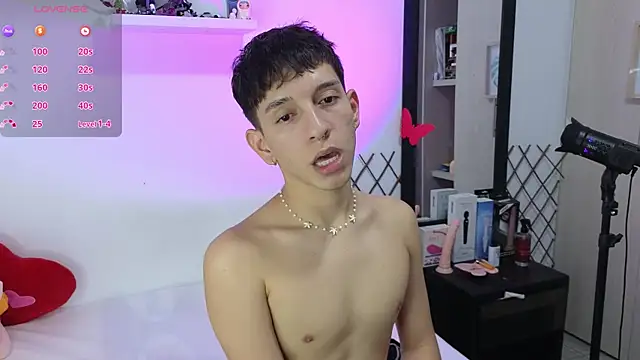 milky  boy  online show from 03-05-25, 03:40