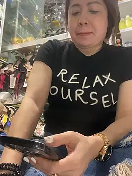 Snapshot of Cesywet chatting on 03-09-25, 08:40 Cesywet online show from 03-09-25, 08:40