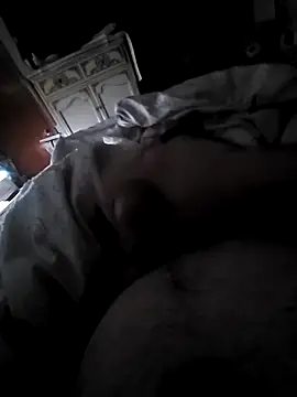 Snapshot of goldycox chatting on 11-10-25, 12:21 goldycox online show from 11-10-25, 12:21