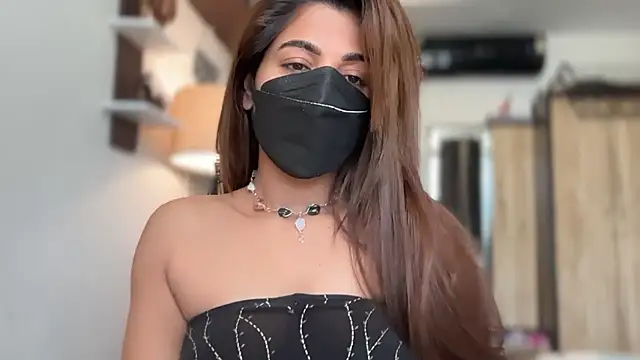 Hotty-Sana online show from 04-12-26, 06:05