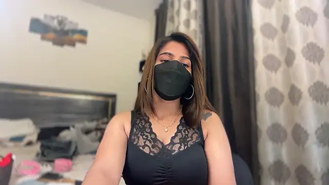 Hotty-Sana online show from 04-07-26, 05:04