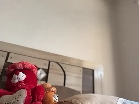 Hotty-Sana online show from 01-14-26, 07:56