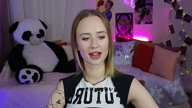 SashaBrooks online show from 09-18-25, 06:11