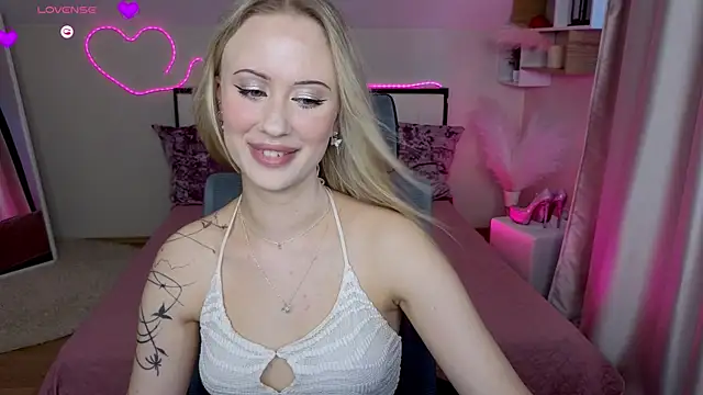 SashaBrooks online show from 07-17-26, 03:53