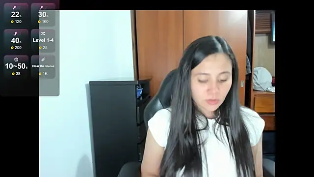 Snapshot of saira__ chatting on 12-04-24, 02:58 saira online show from 12-04-24, 02:58