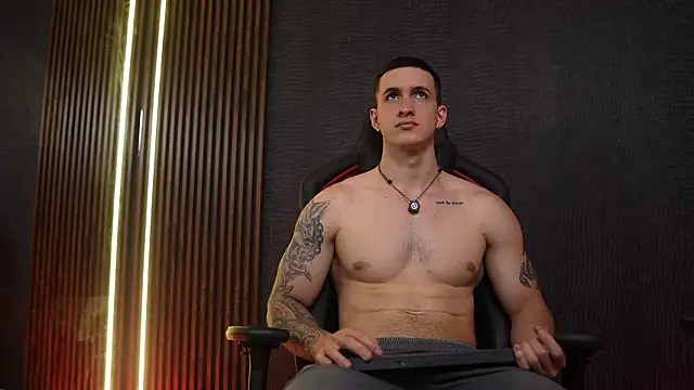 JacksonOlsenn online show from 02-26-26, 08:53