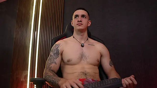 JacksonOlsenn online show from 03-17-26, 09:07