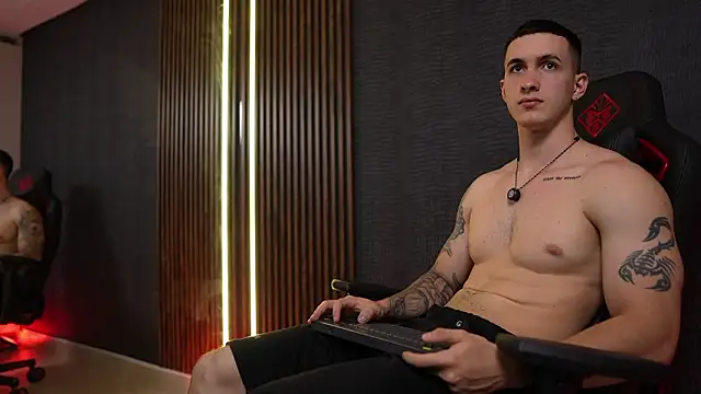 JacksonOlsenn online show from 02-18-26, 08:49