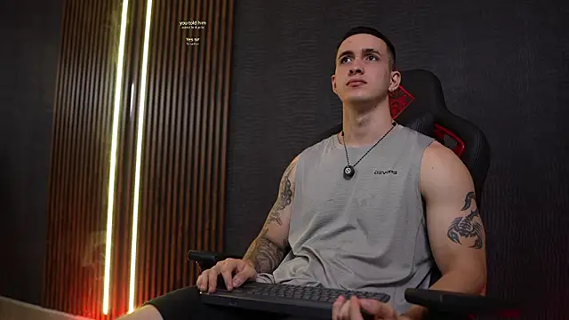 JacksonOlsenn online show from 02-19-26, 08:39