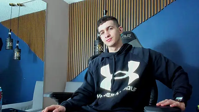Snapshot of JacksonOlsenn chatting on 02-26-25, 11:54 JacksonOlsenn online show from 02-26-25, 11:54