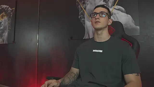 JacksonOlsenn online show from 11-10-25, 08:36