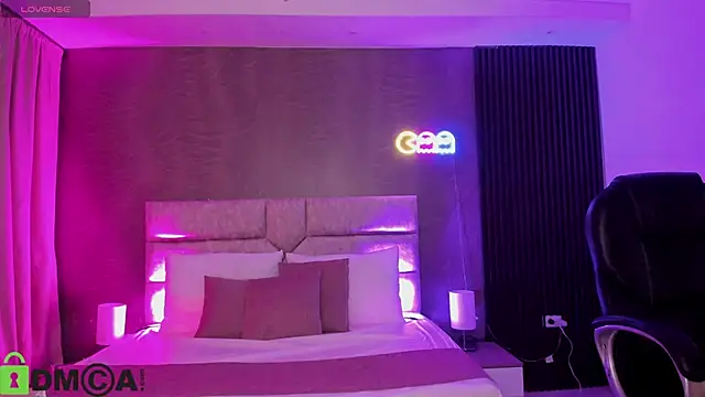 Cristal  adams online show from 09-28-25, 12:23