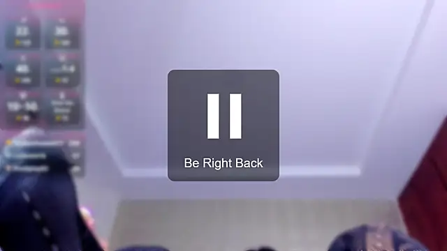 Snapshot of evelyn_wine chatting on 02-25-25, 04:57 evelyn wine online show from 02-25-25, 04:57