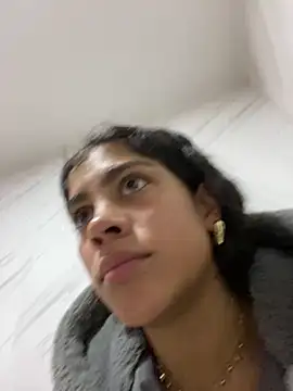 NINA 18 YEARS online show from 11-17-25, 08:24