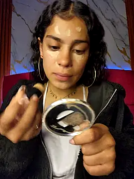 NINA 18 YEARS online show from 10-23-25, 08:07