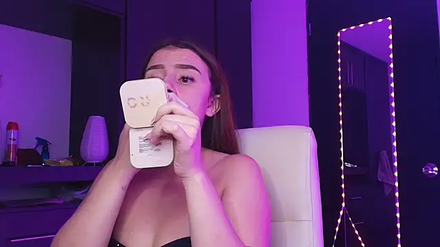 TinaJonnes  online show from 04-14-26, 06:40